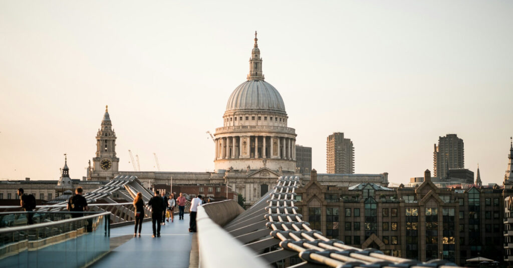 Why to invest in the United Kingdom